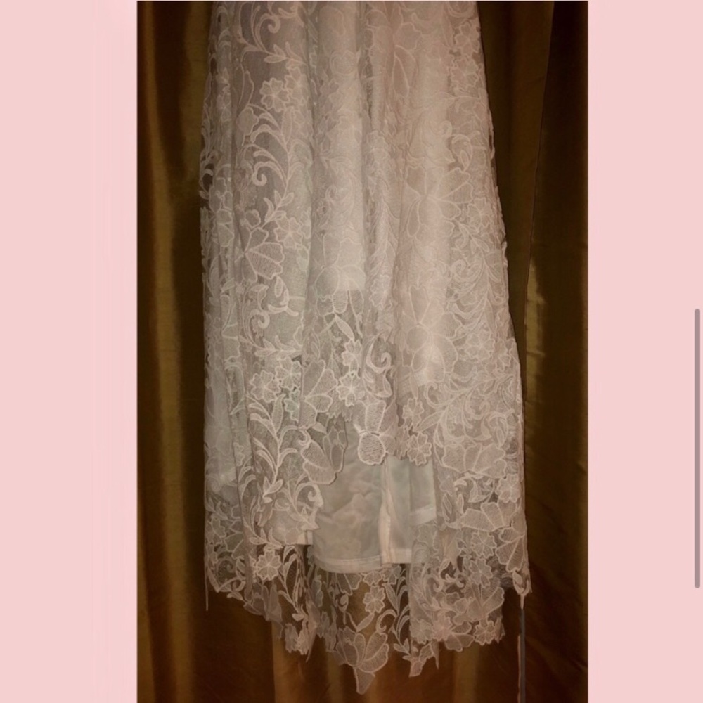 👰🏼💐HP💐👰🏾 1 Left • White Lace Wedding Gown 💐 - Picture 11 of 15
